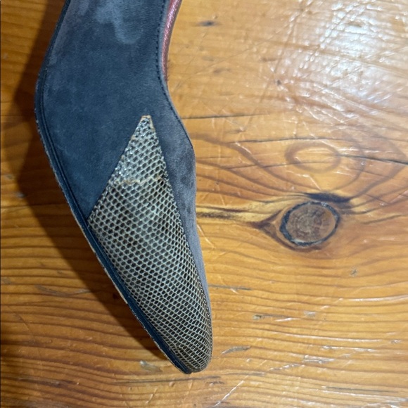 Yves Saint Laurent Elegant Velvet Grey and Faux snake skin Heels Size 8.5 N - Picture 8 of 13